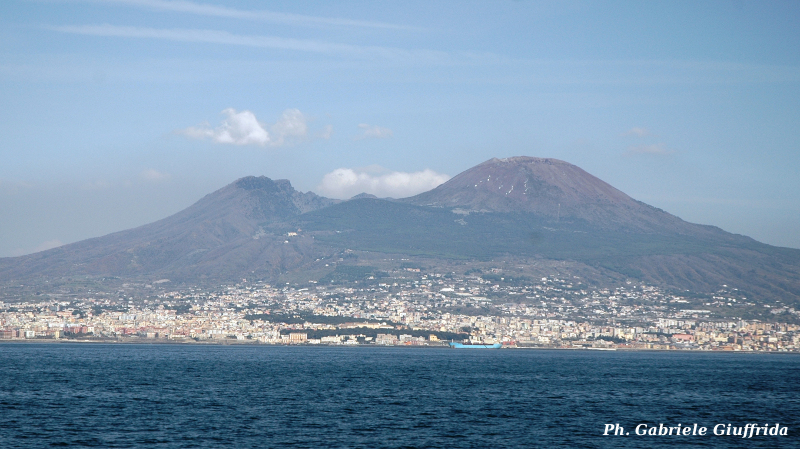 Naples and Vesuvius GabrieleGiuffrida