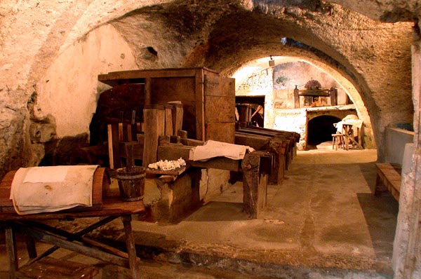 museo-della-carta-amalfi